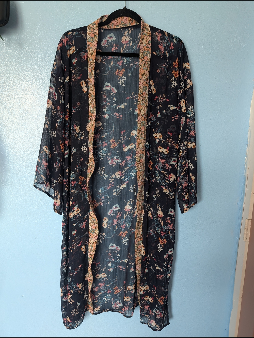 Women’s Black Floral Sheer Kimono Robe - Lightweight Cover-Up